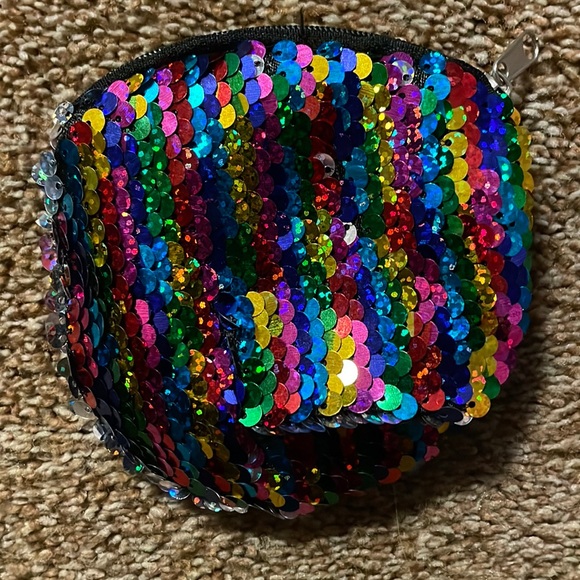 unbranded Handbags - Rainbow sequined zip coin purse